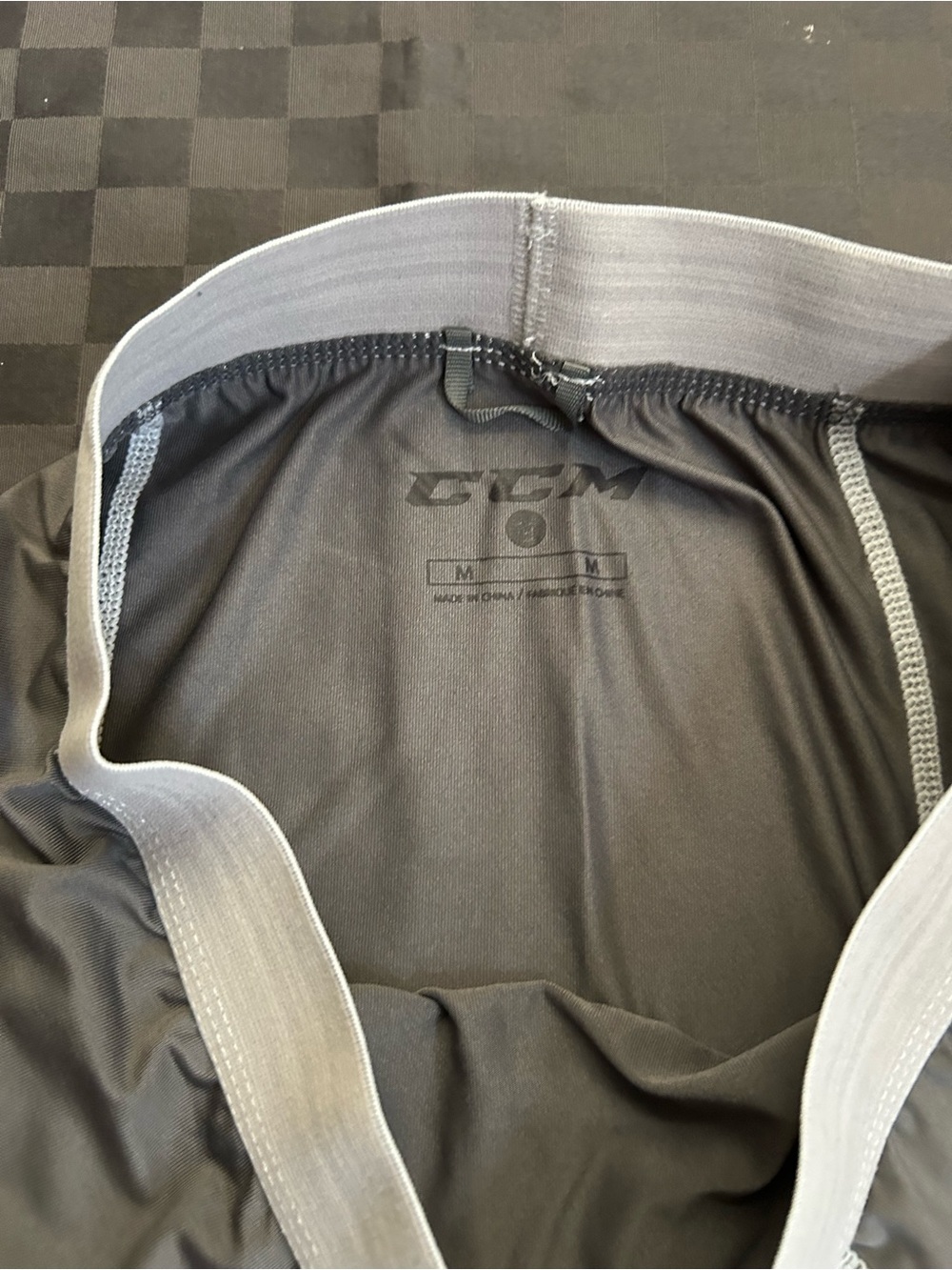CCM compression pants - Picture 3 of 7